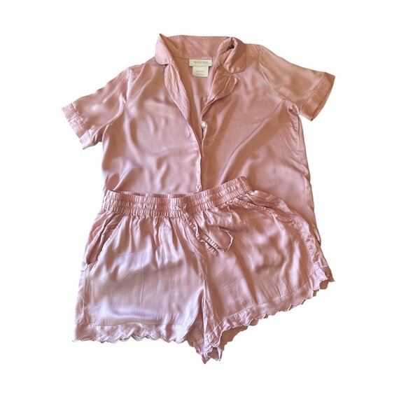 BHLDN Other - Bhldn Juniper Pink Satin Pajama Set Scalloped Shorts & Heart Buttons Size L